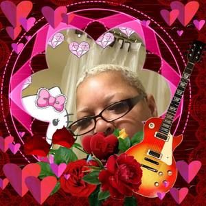 Meet your Posher, Kecia